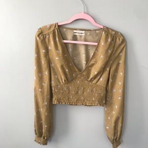 URBAN OUTFITTERS - floral long sleeve shirt